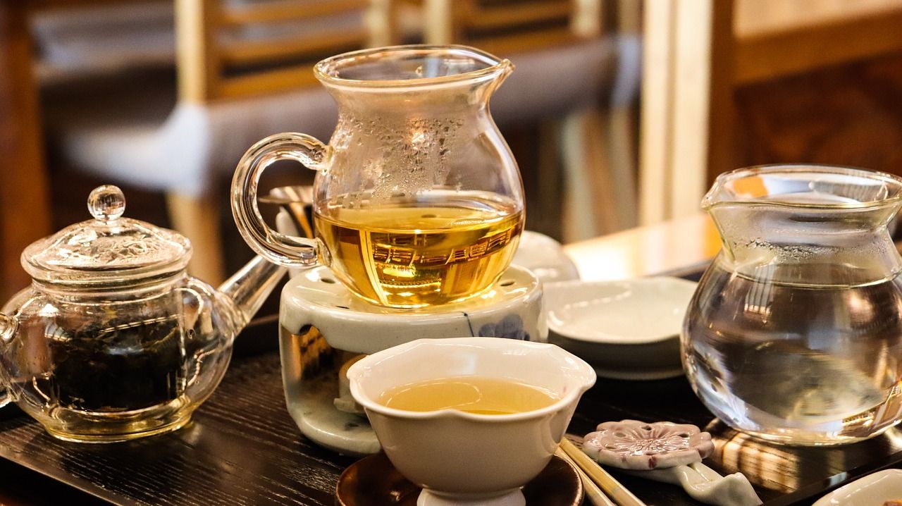 Herbata żółta – powstawanie, typy, sposób parzenia