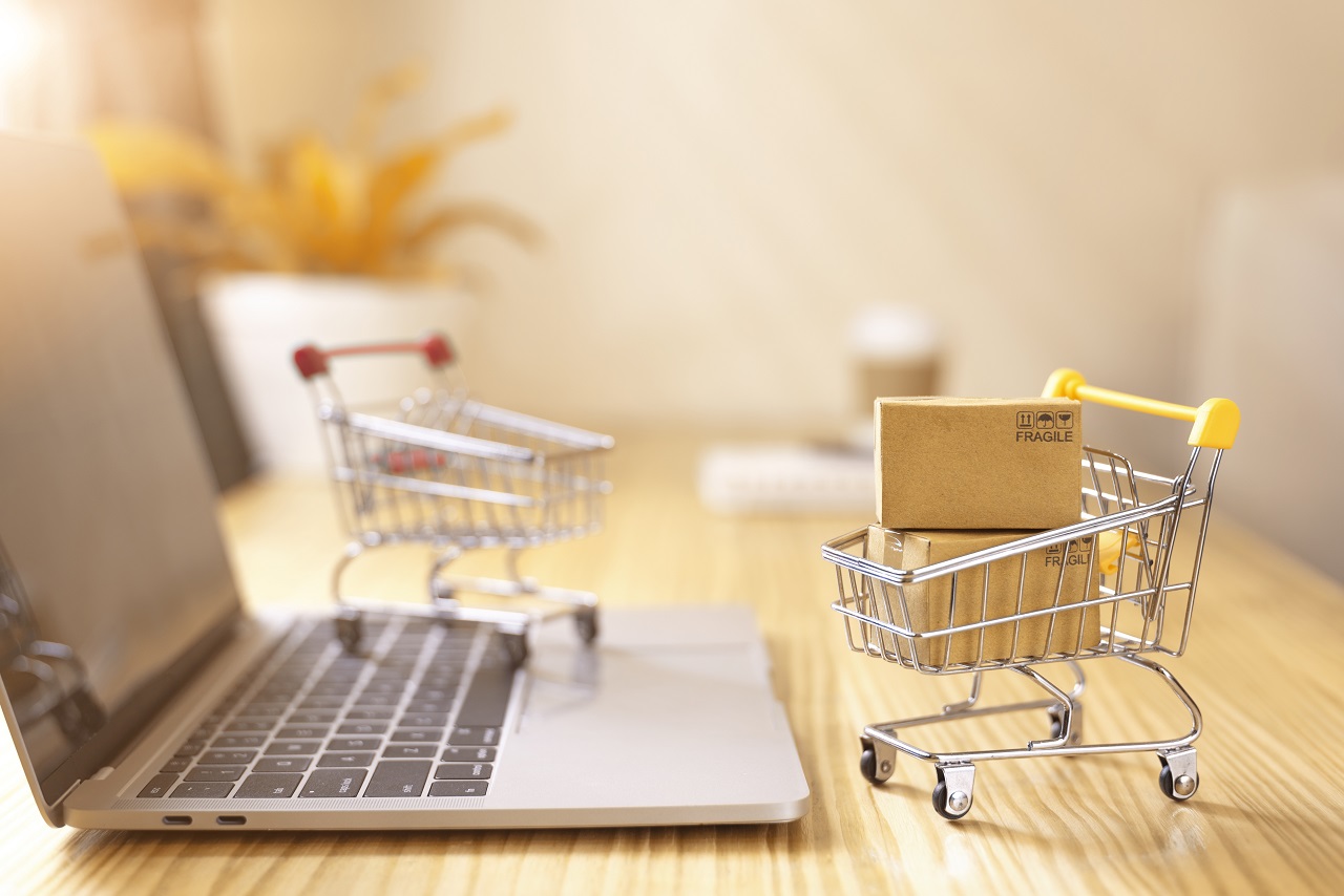 Dlaczego warto robić zakupy online?