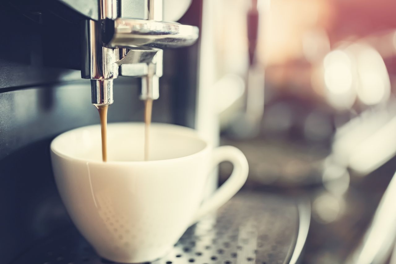Co zrobić, by kawa smakowała lepiej każdego poranka?