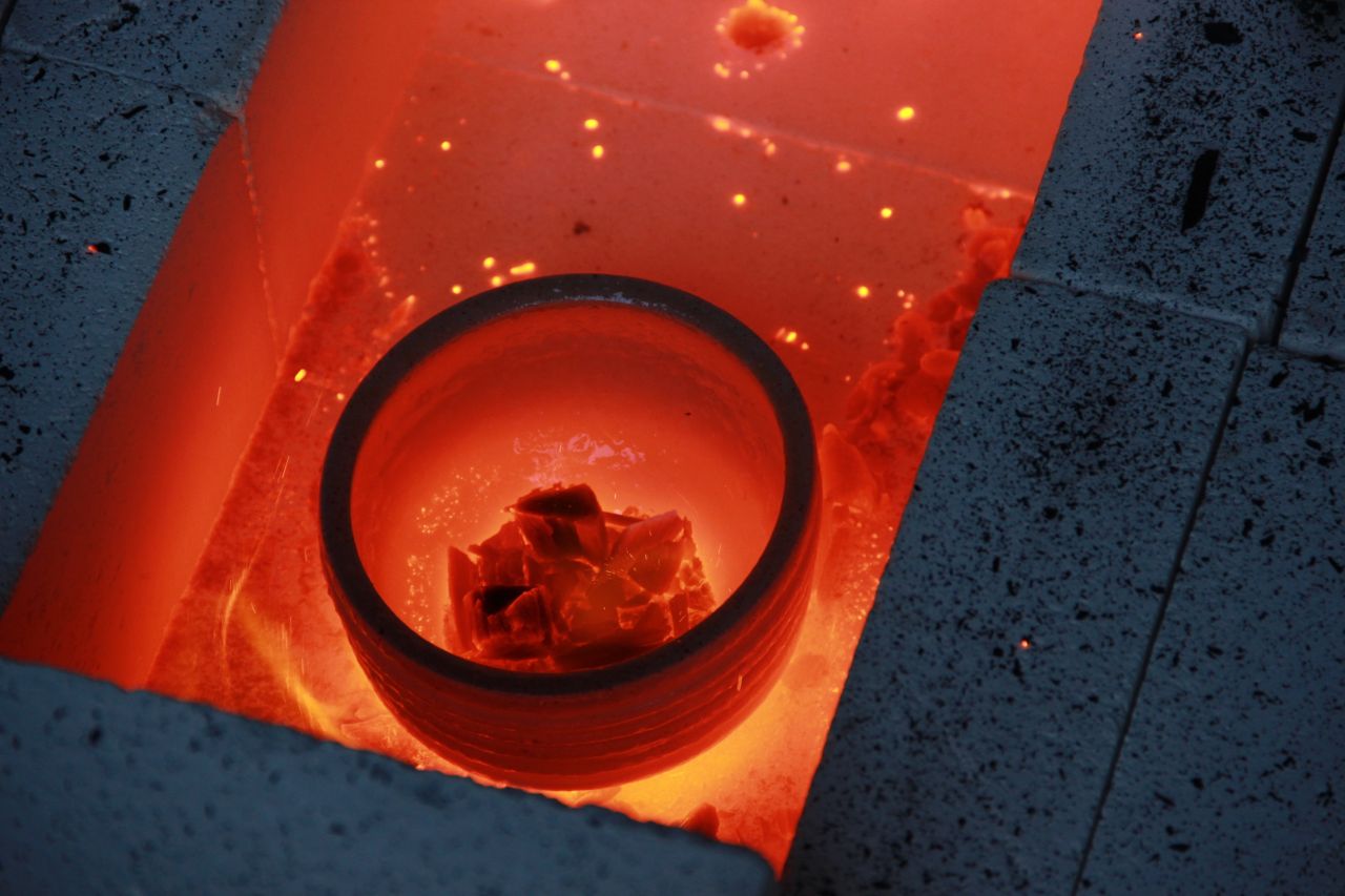 Utwardzanie powierzchniowe stali – jakie ma zalety?